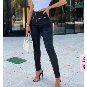 White fox boutique acting out pants